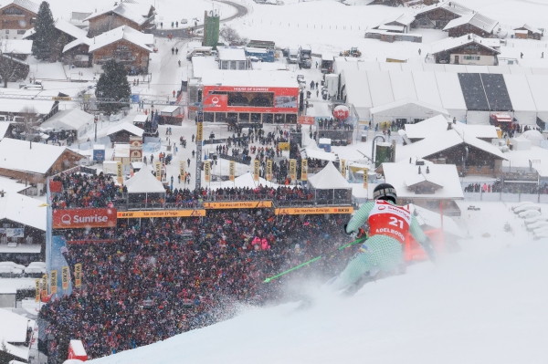 /tmp/179594_Joan Verdú entra a l'últim mur d'Adelboden, a la passada Copa del Món_FOTO Agence Zoom.JPG
